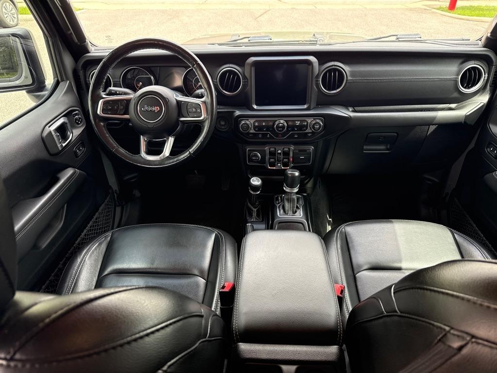 Jeep Gladiator  2021