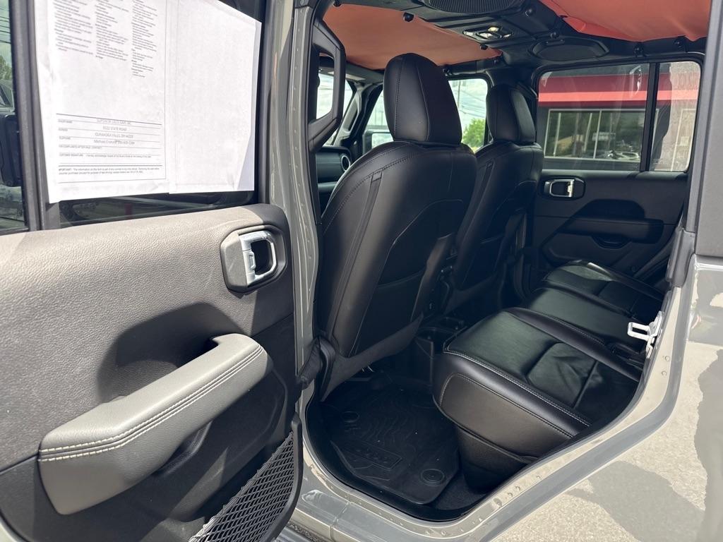 Jeep Gladiator  2021