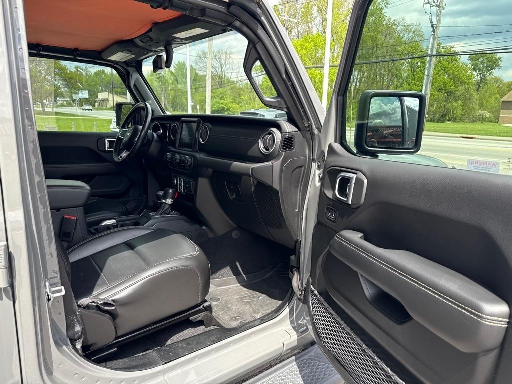 Jeep Gladiator  2021