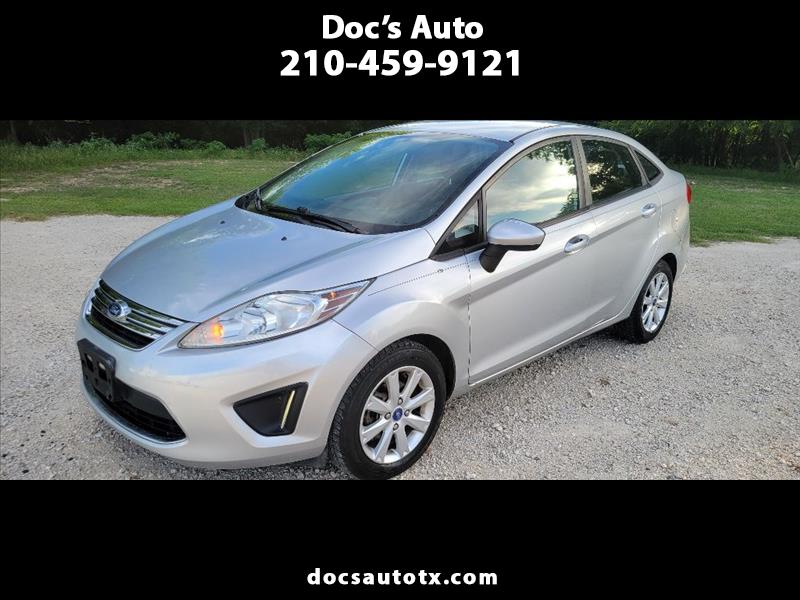 2012 Ford Fiesta SE Sedan