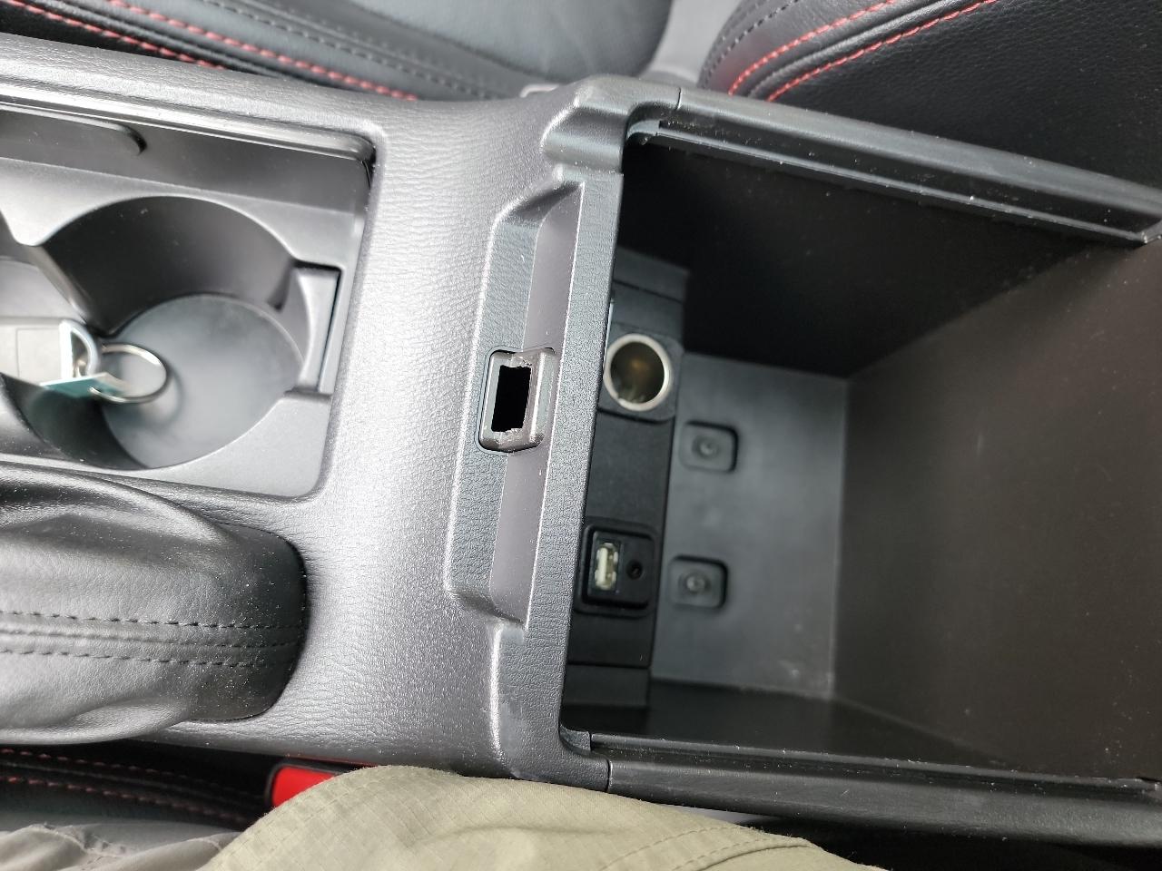 Mazda MAZDA6 i Grand Touring 2014