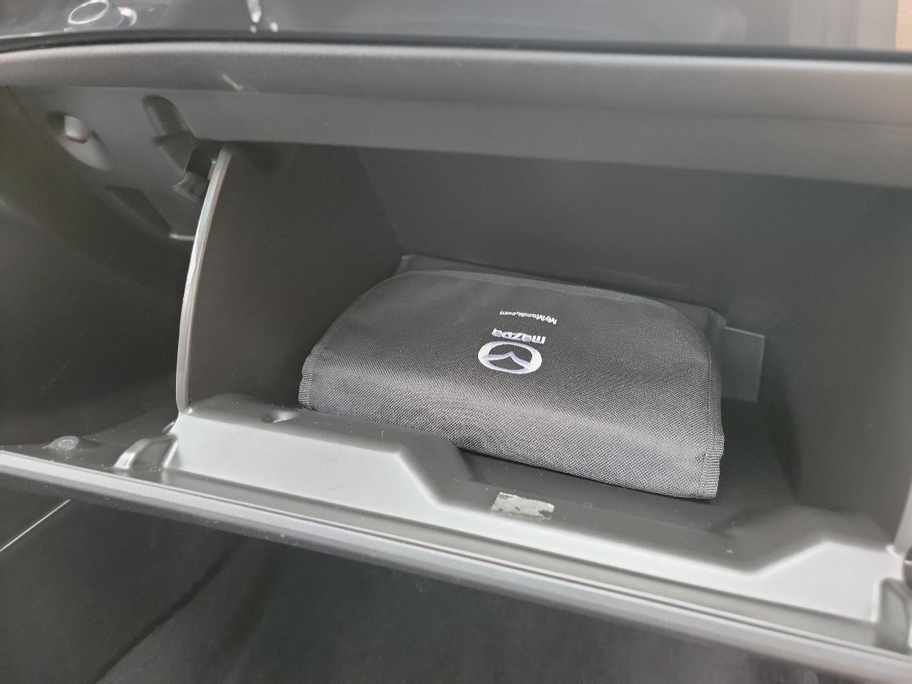 Mazda MAZDA6 i Grand Touring 2014