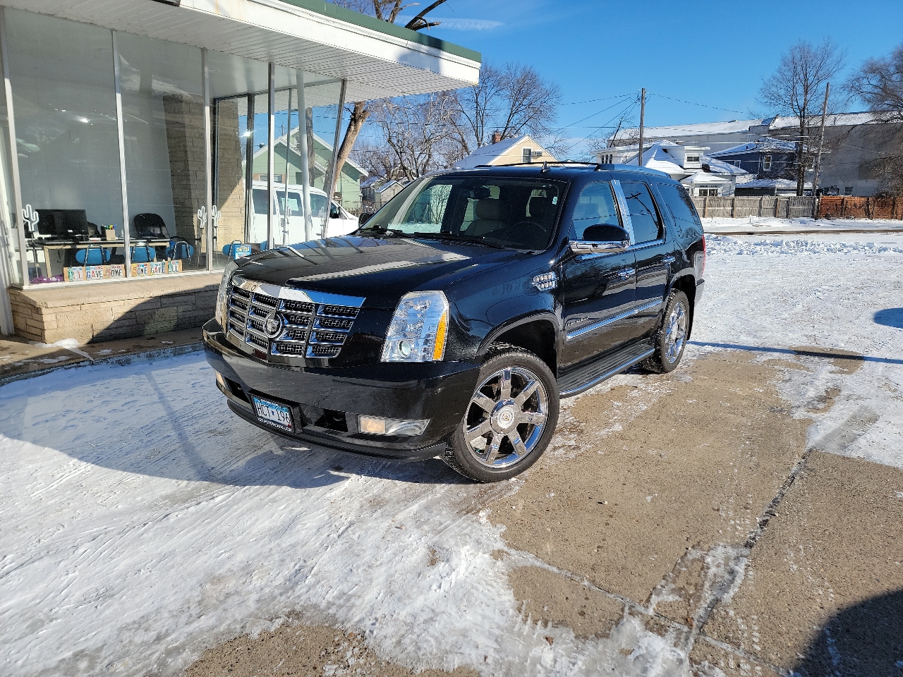 2011 Cadillac Escalade AWD Luxury