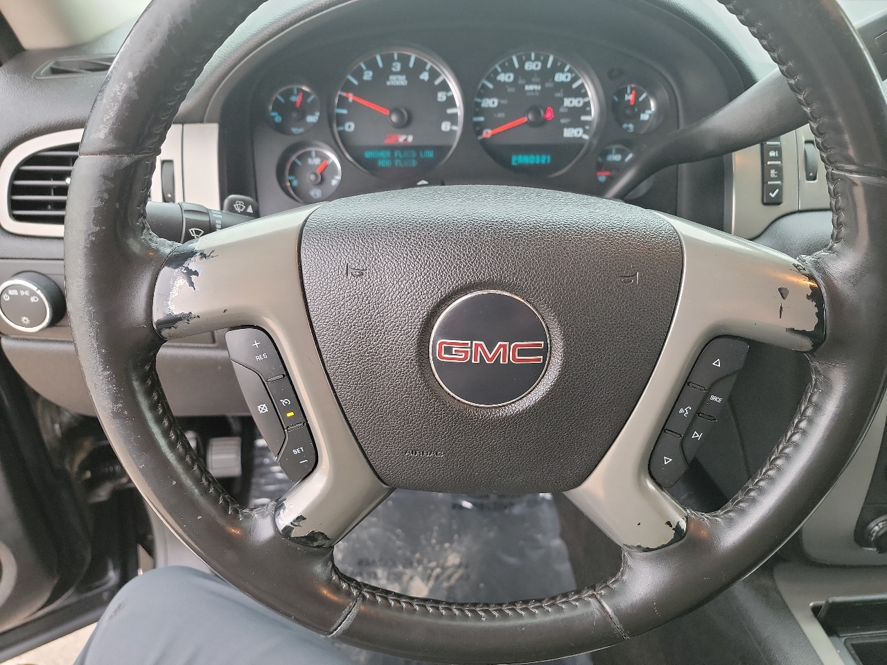 GMC Sierra 1500 4WD Crew Cab 143.5" SLE 2008