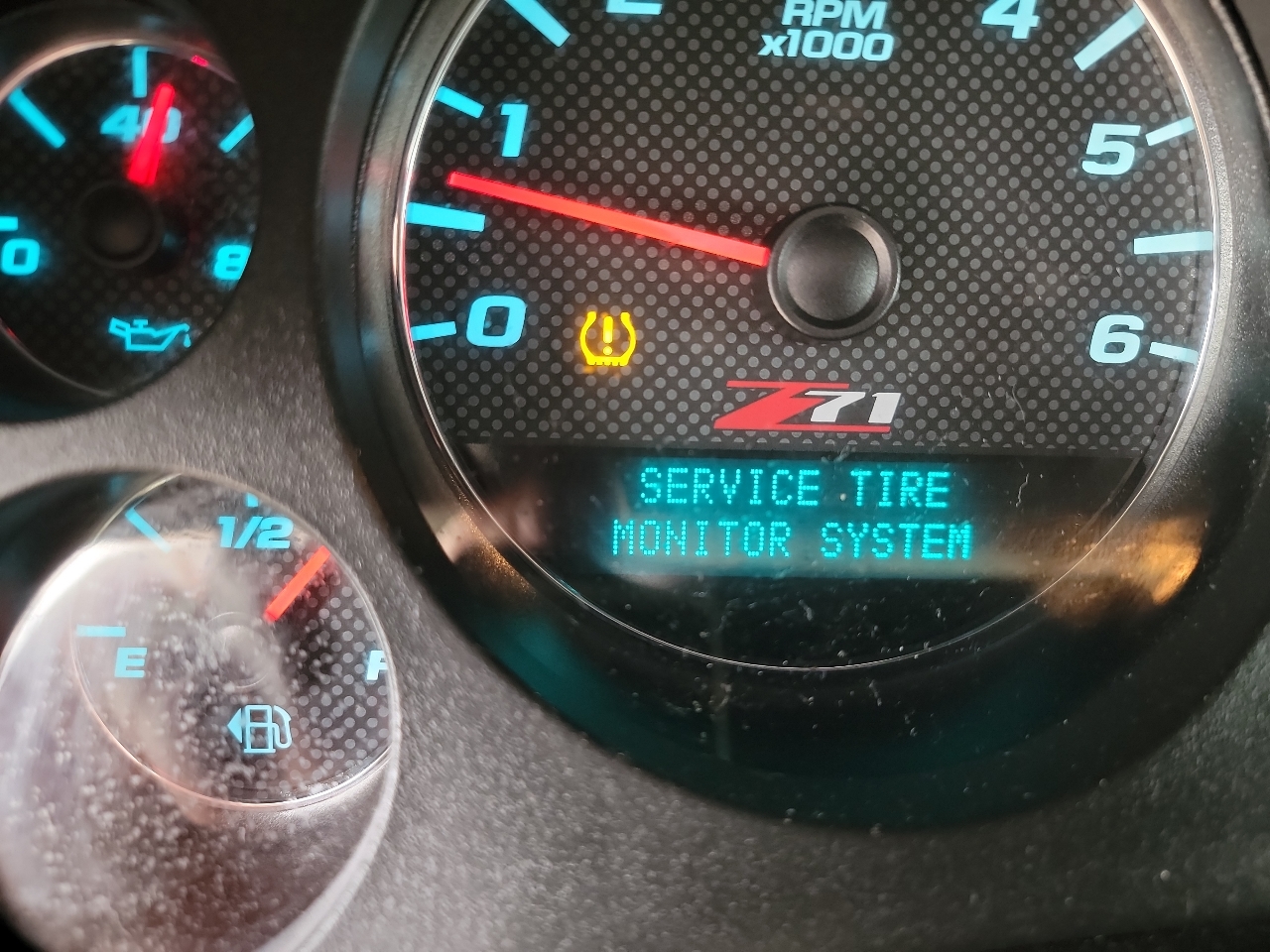 GMC Sierra 1500 4WD Crew Cab 143.5" SLE 2008