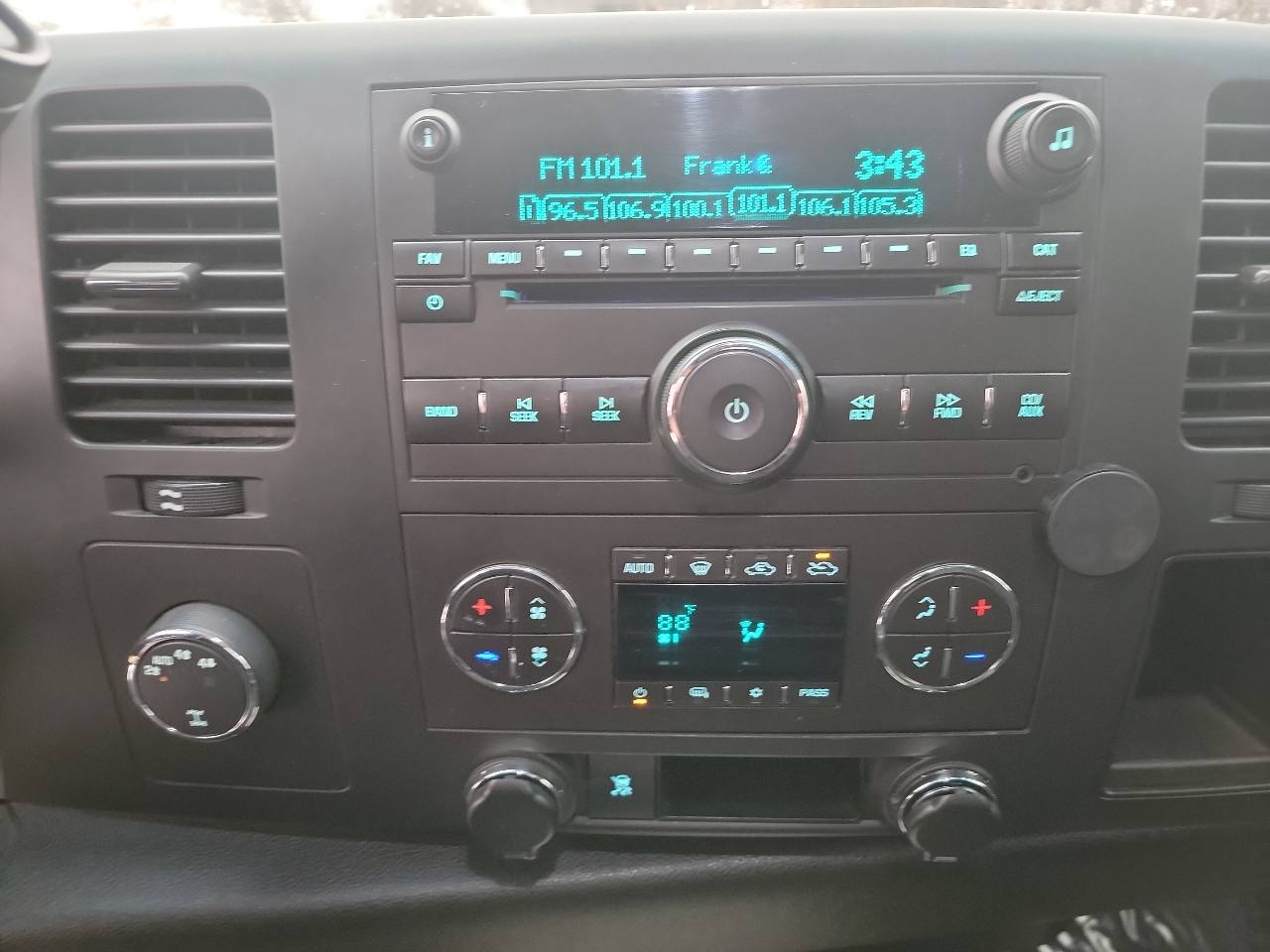 Chevrolet Silverado 1500 4dr Ext Cab 157.5" WB 2009