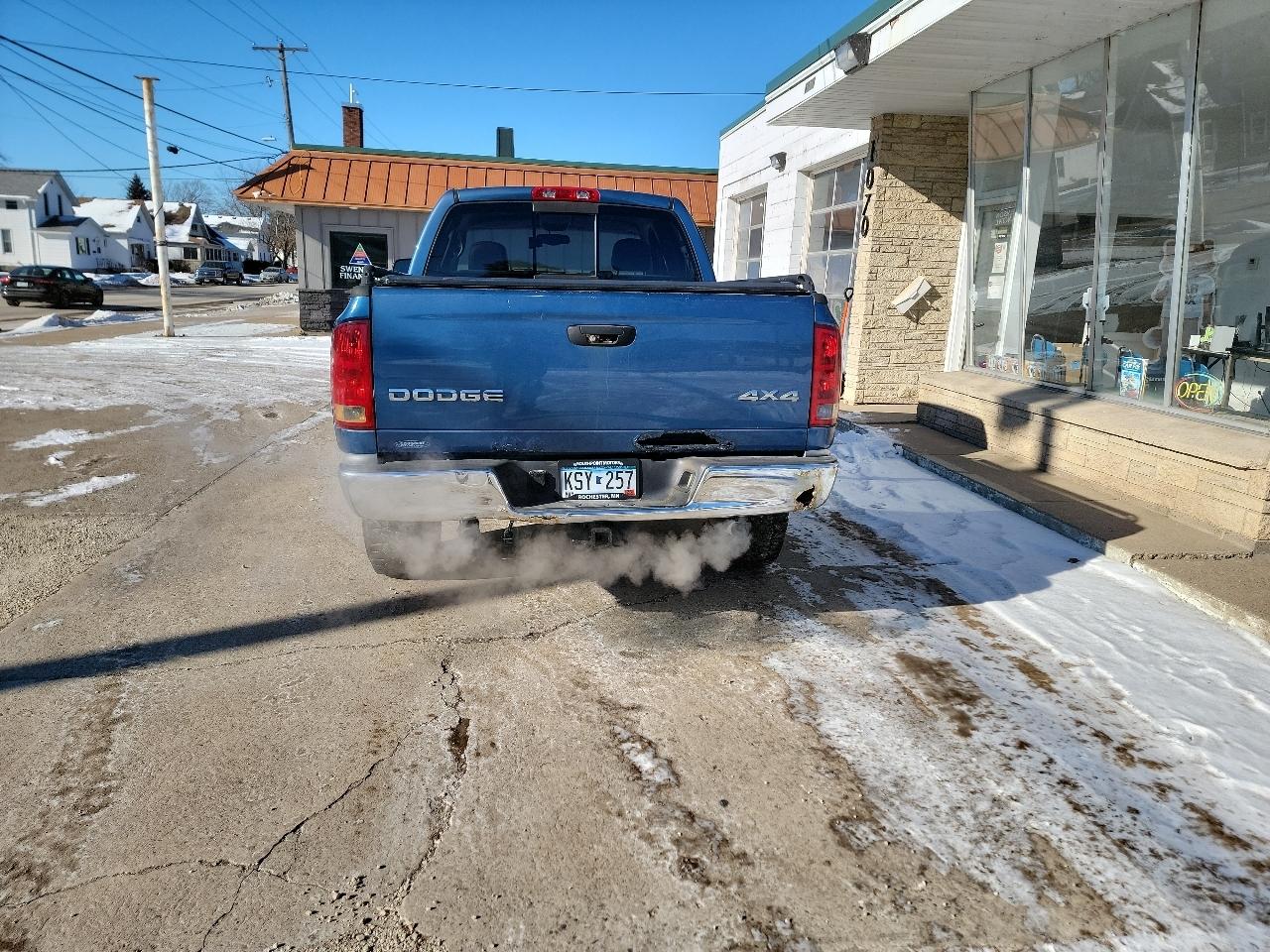 Dodge Ram 1500 ST Quad Cab Short Bed 4WD 2002