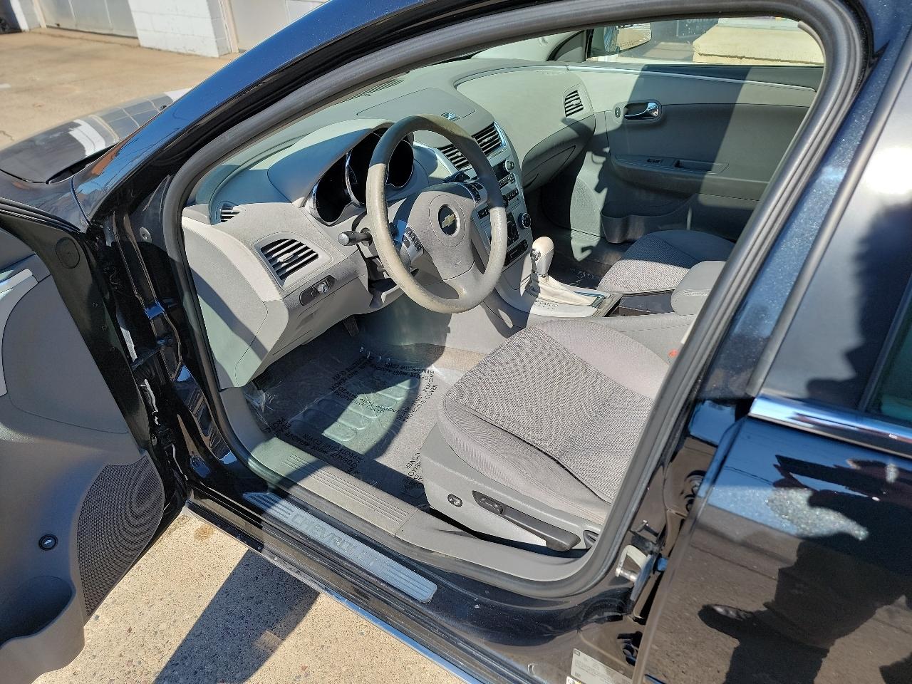 Chevrolet Malibu 1LT 2010