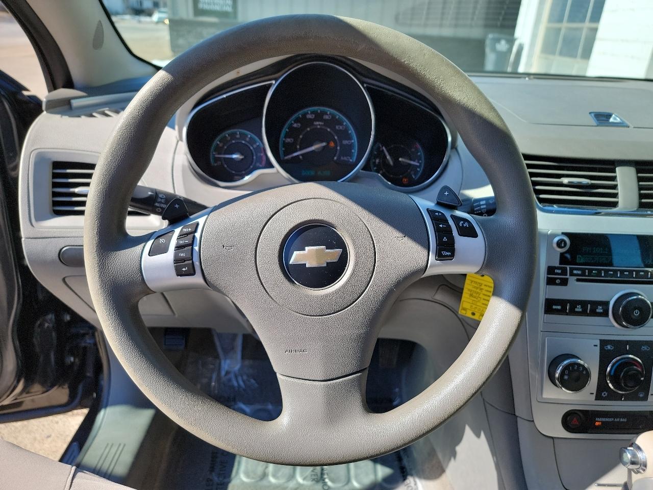 Chevrolet Malibu 1LT 2010