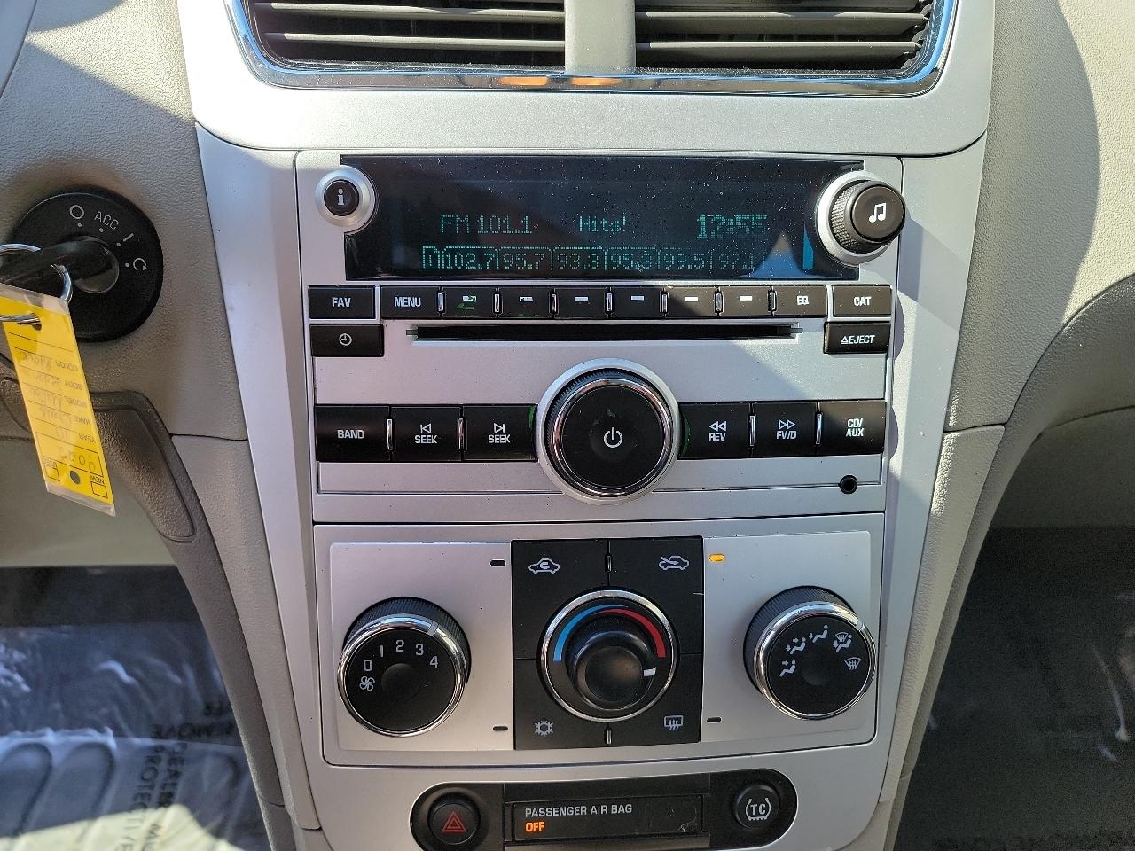 Chevrolet Malibu 1LT 2010