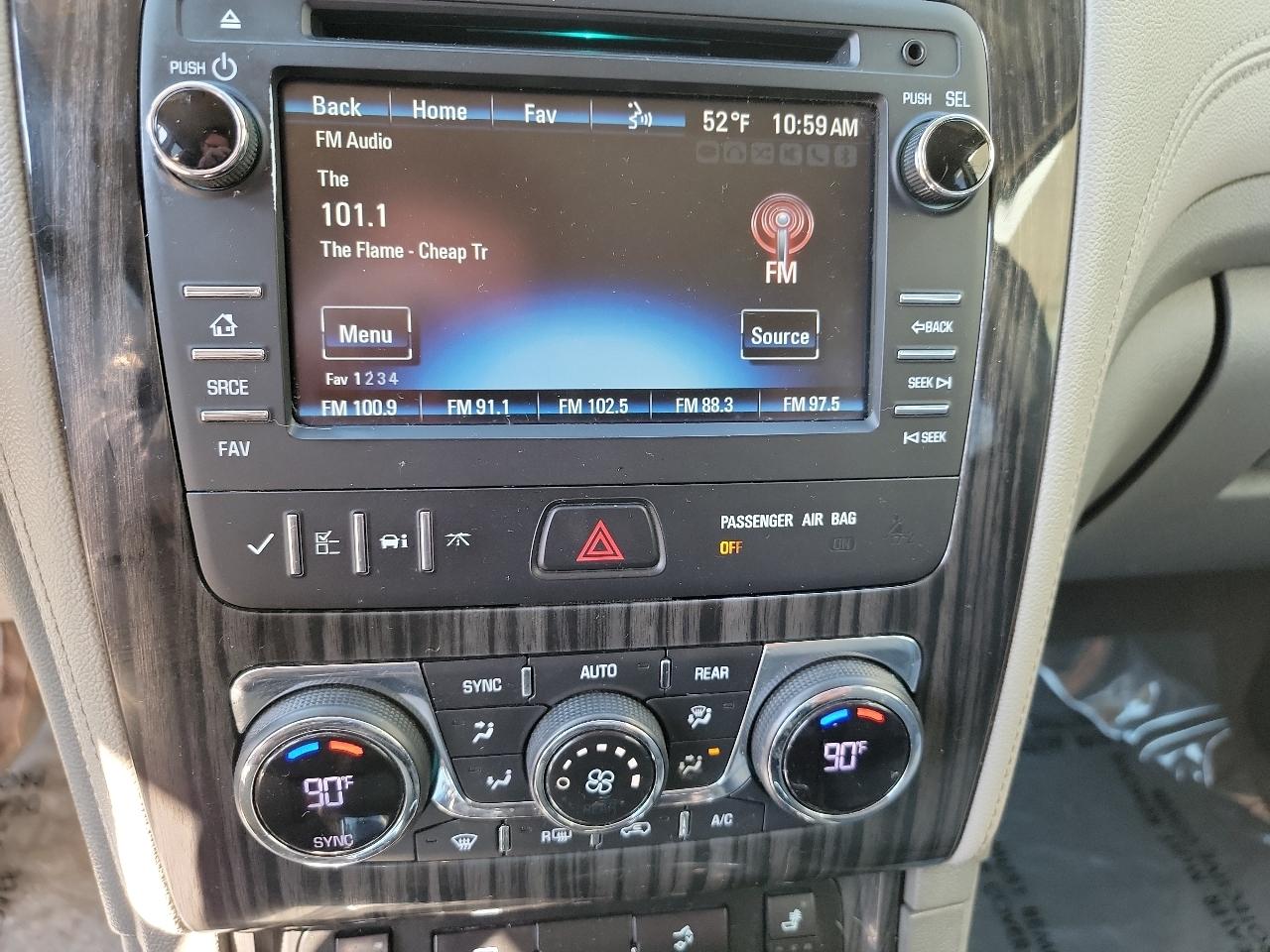 Chevrolet Traverse 2LT FWD 2014