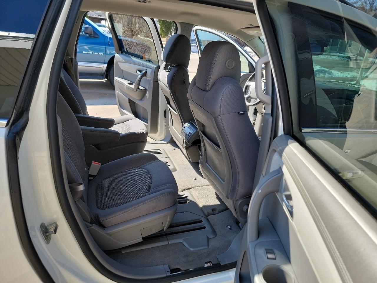 Chevrolet Traverse 2LT FWD 2014