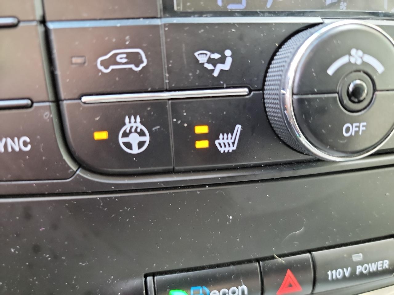 Chrysler Town & Country Limited 2012