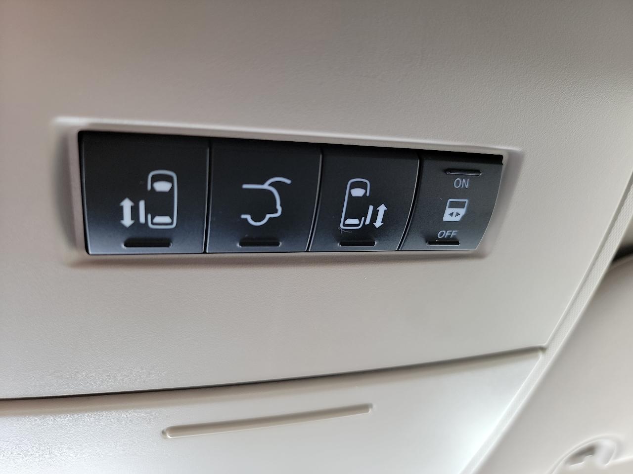 Chrysler Town & Country Limited 2012