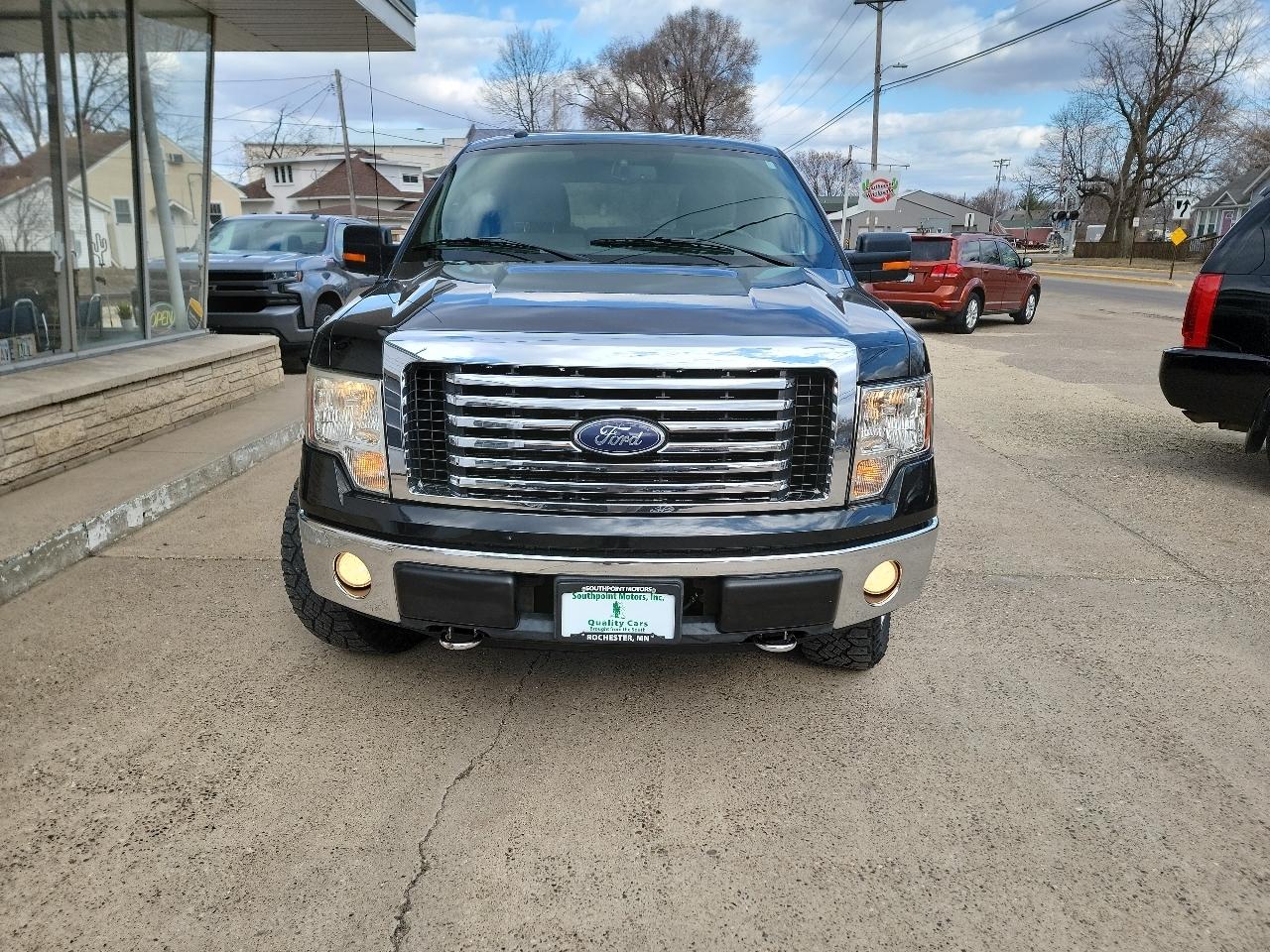 Ford F-150 4WD SuperCrew 145" XLT 2010