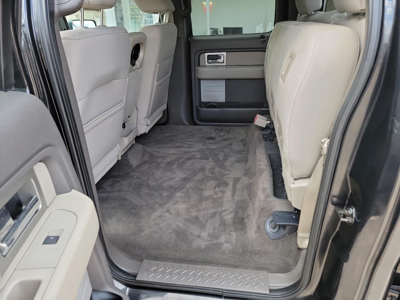 Ford F-150 4WD SuperCrew 145" XLT 2010