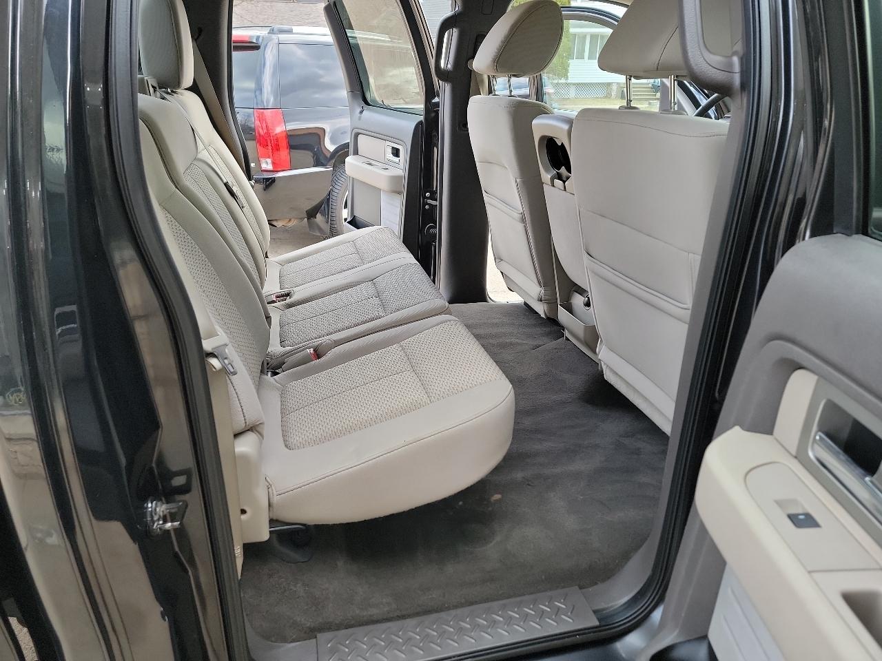 Ford F-150 4WD SuperCrew 145" XLT 2010