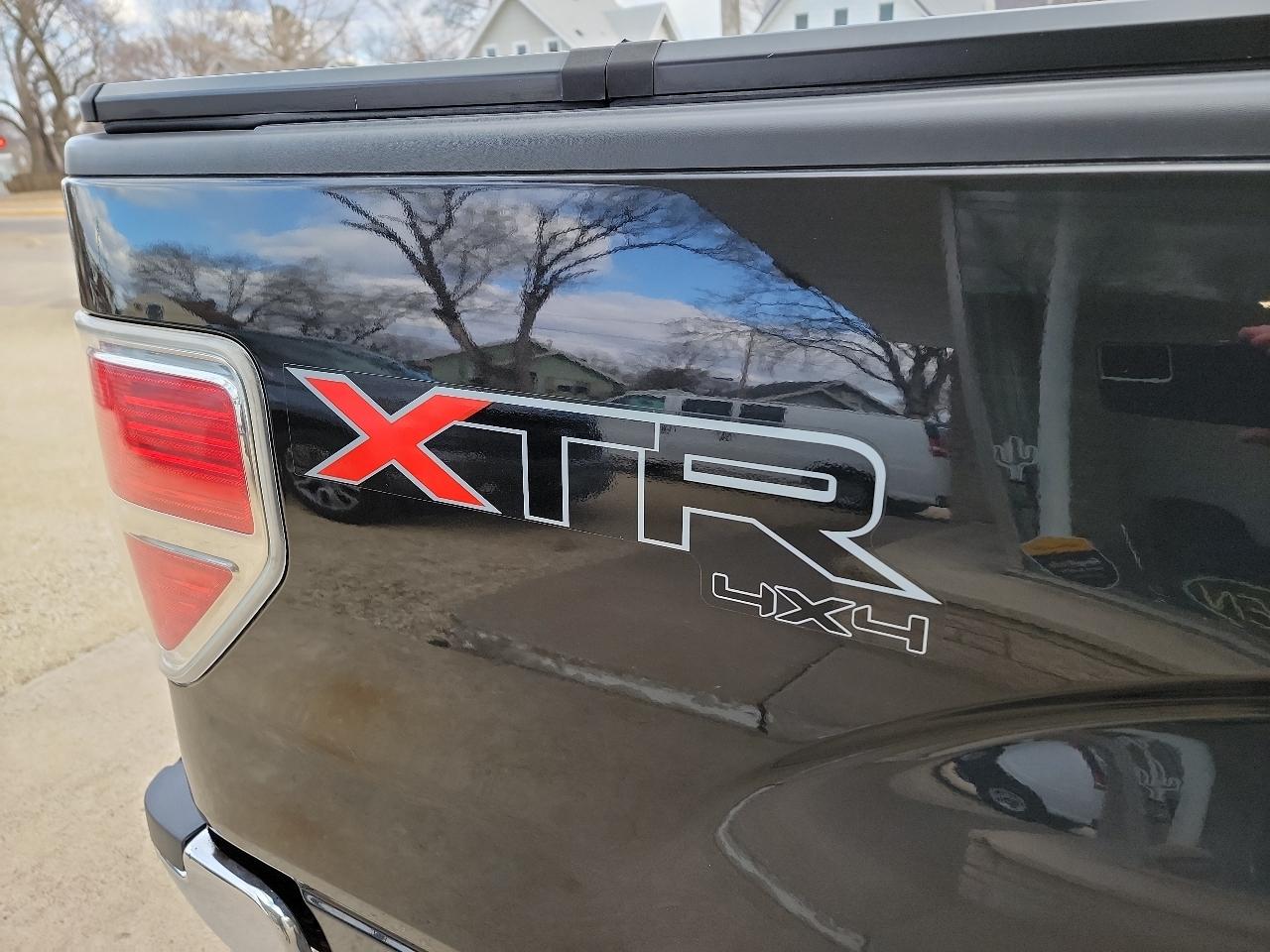 Ford F-150 4WD SuperCrew 145" XLT 2010