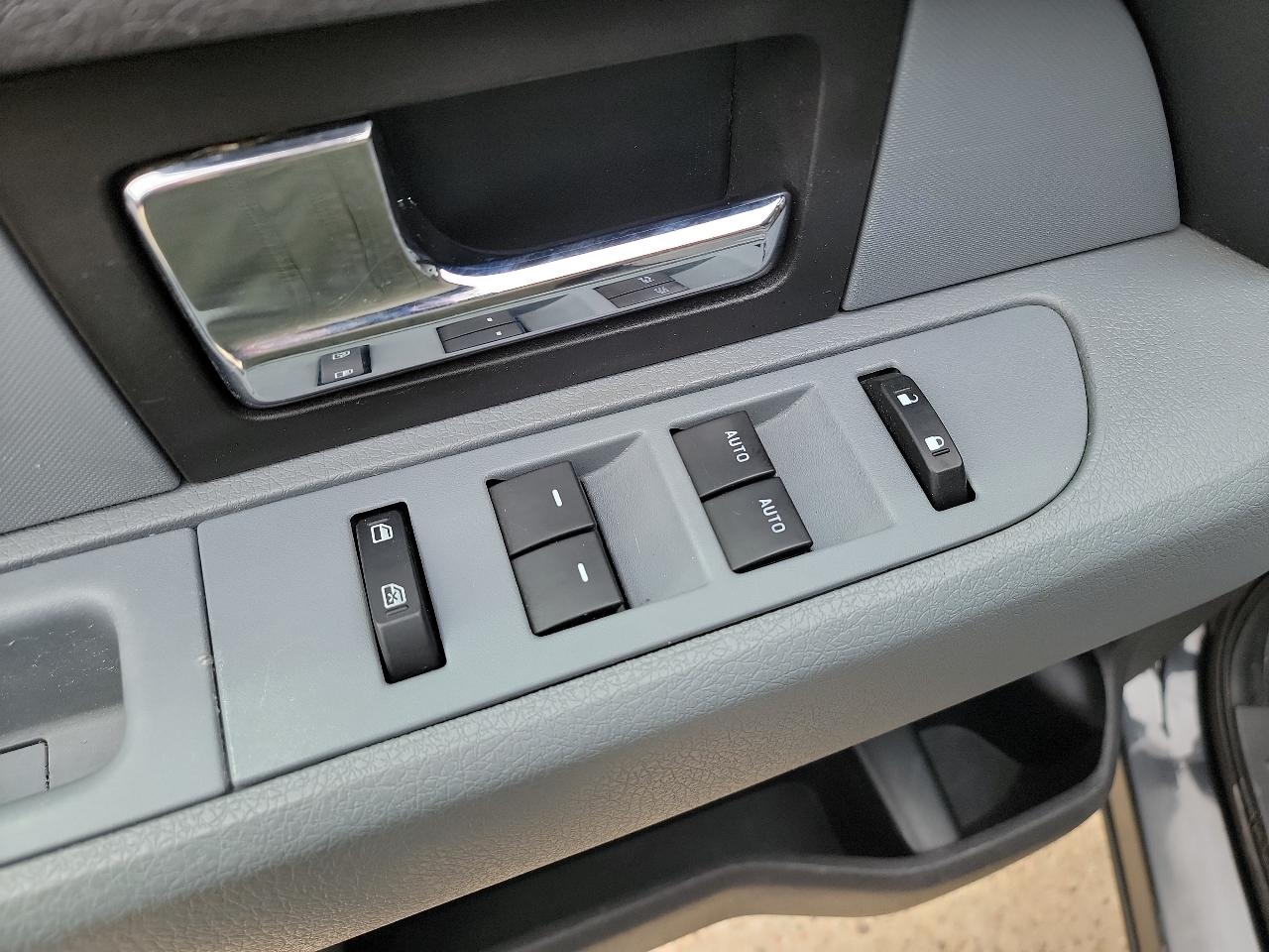 Ford F-150 SuperCrew 4WD 2013