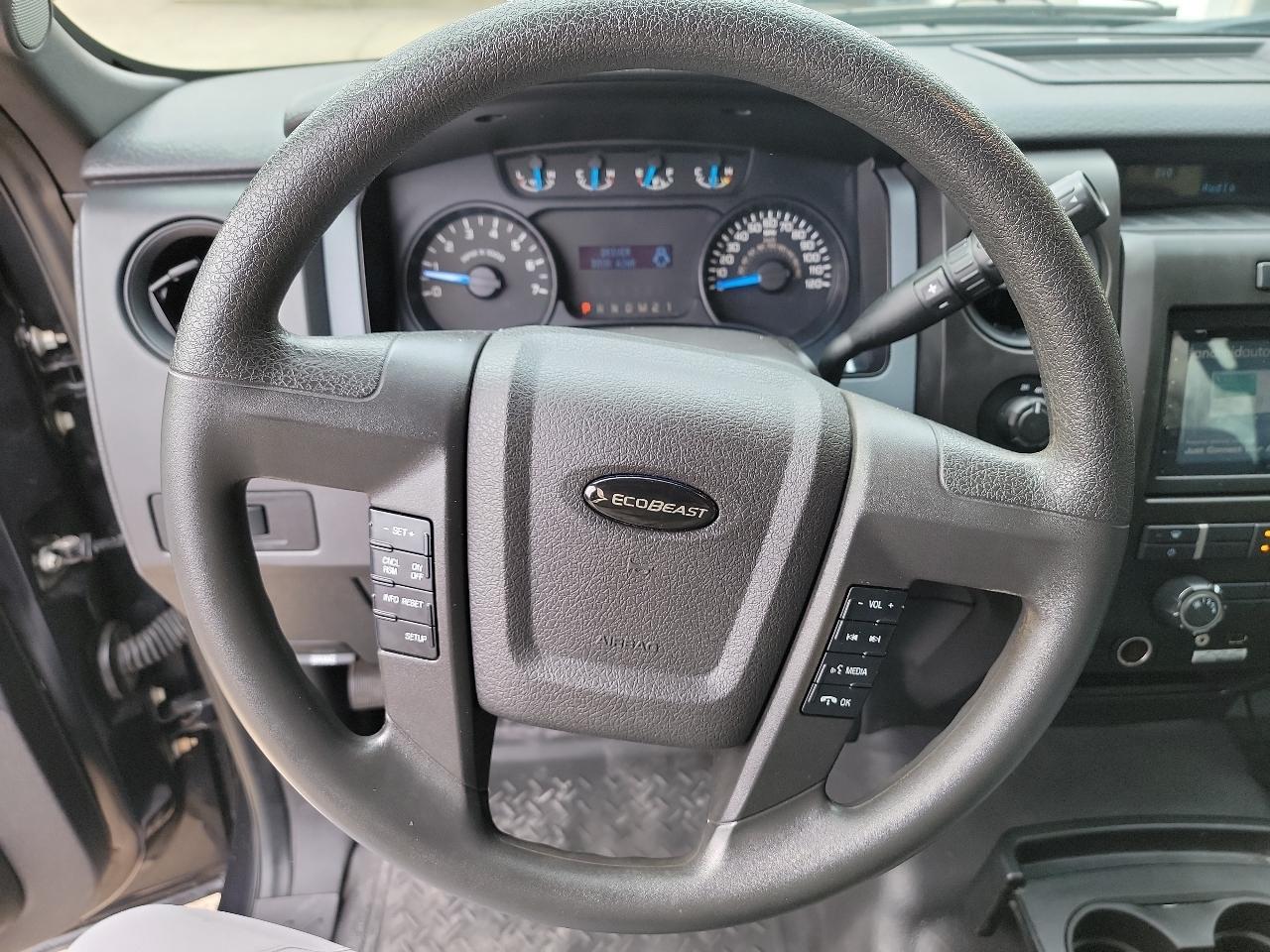 Ford F-150 SuperCrew 4WD 2013