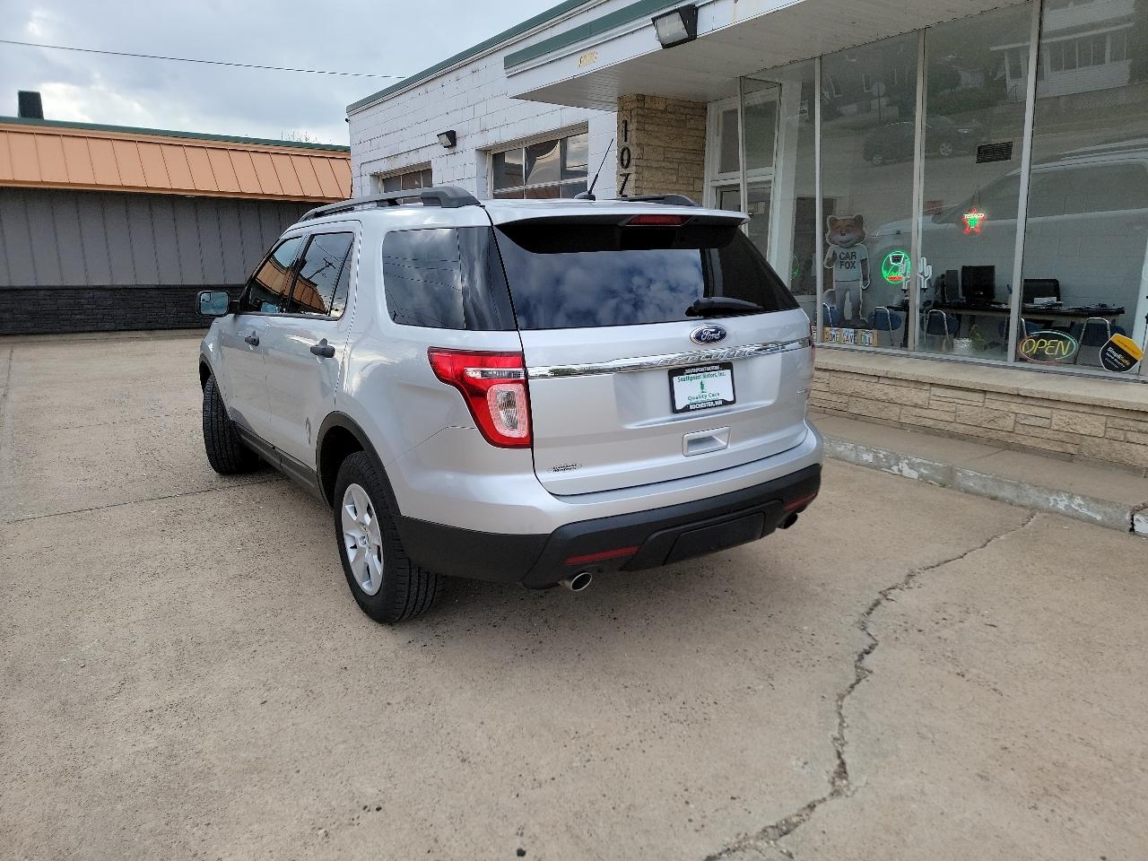Ford Explorer Base 4WD 2014