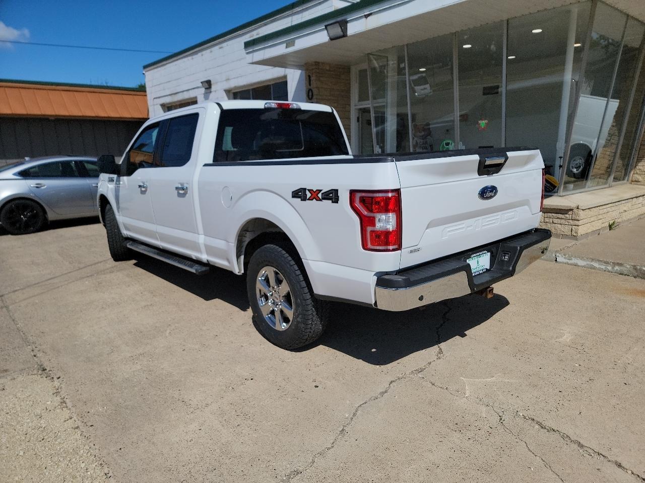 Ford F-150 4WD SuperCrew 150" XLT 2019
