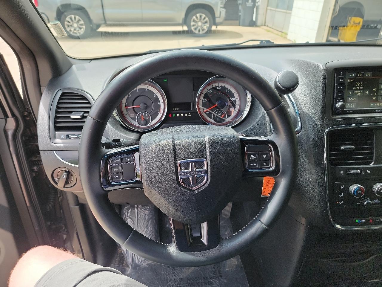 Dodge Grand Caravan SE 2016
