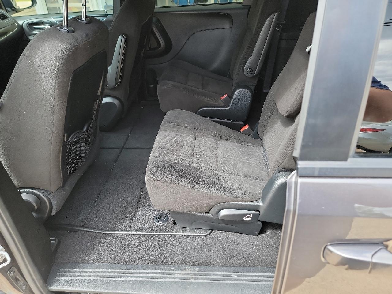 Dodge Grand Caravan SE 2016