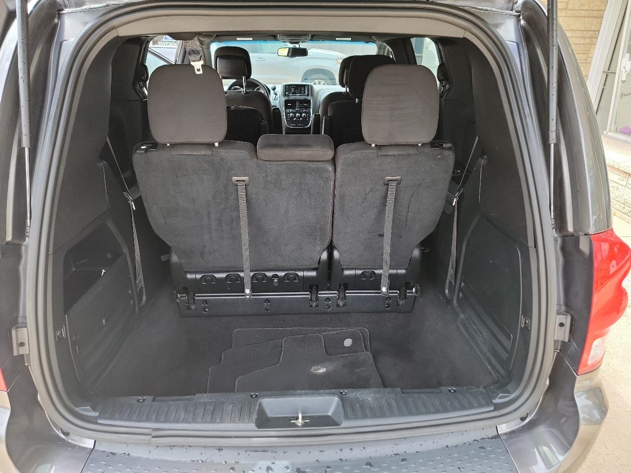 Dodge Grand Caravan SE 2016