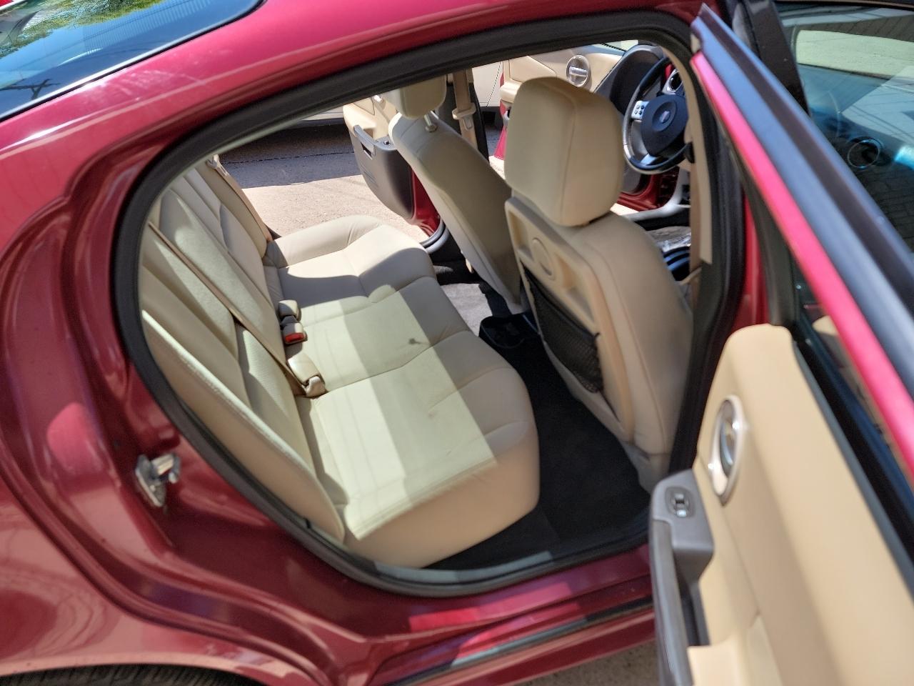 Pontiac Grand Prix Base 2006