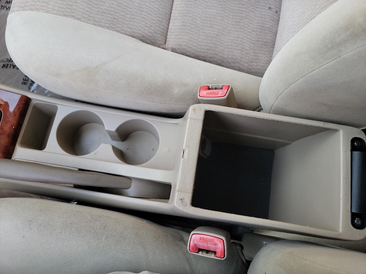 Toyota Corolla 4dr Sdn Auto LE (Natl) 2007