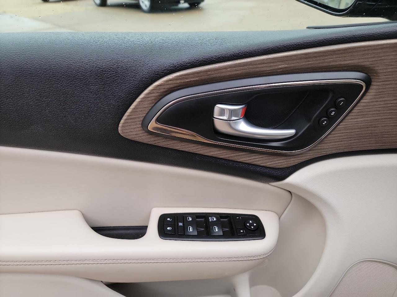 Chrysler 200 C 2015