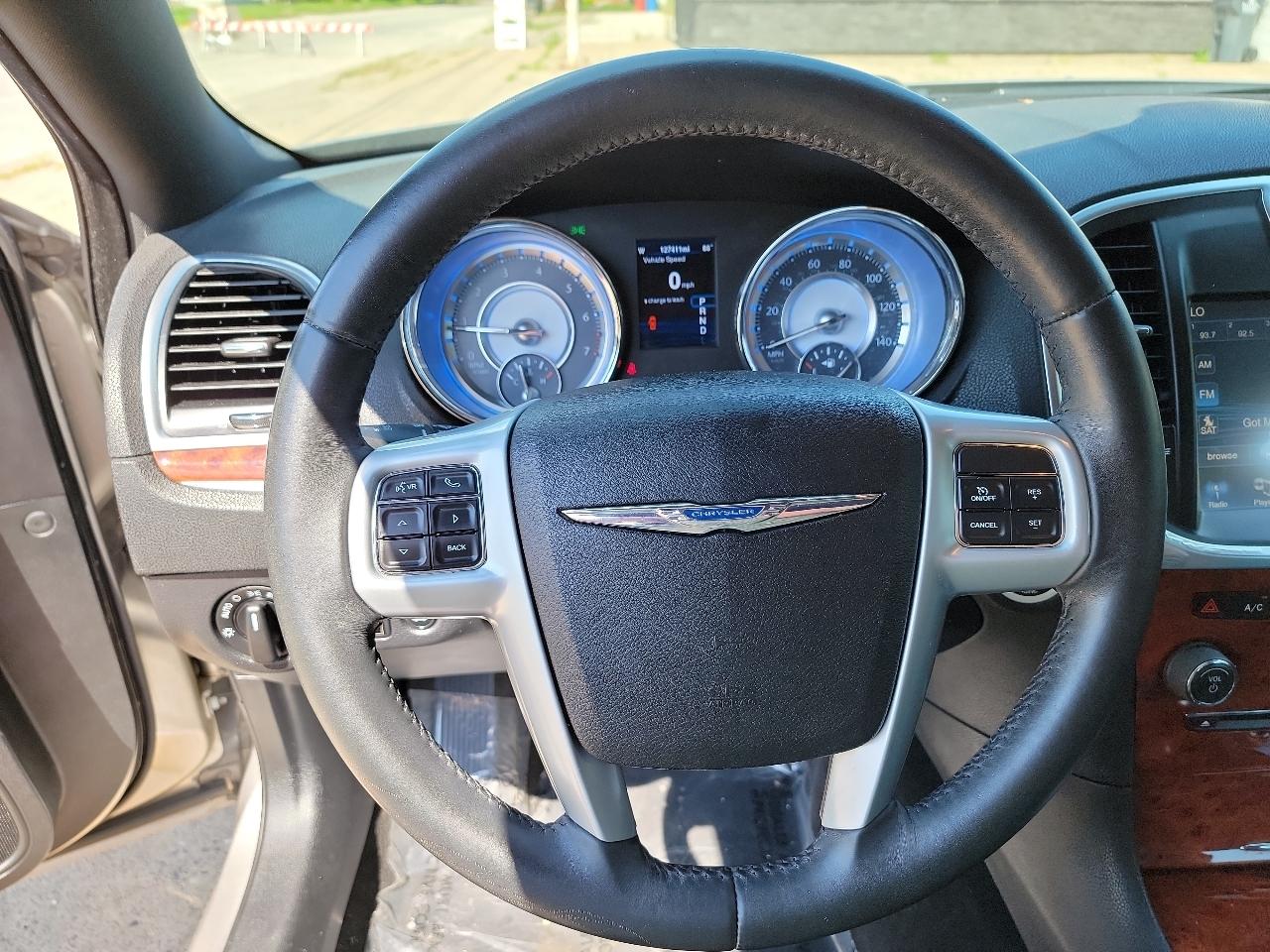 Chrysler 300 RWD 2014