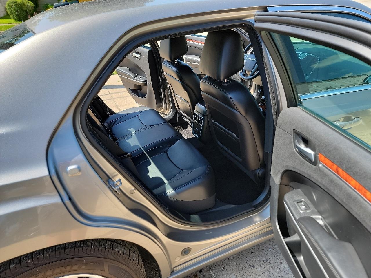 Chrysler 300 RWD 2014