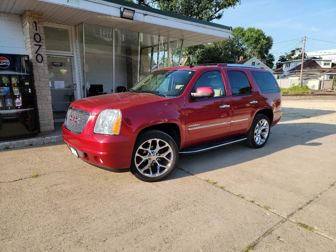 2012 GMC Yukon Denali 4WD