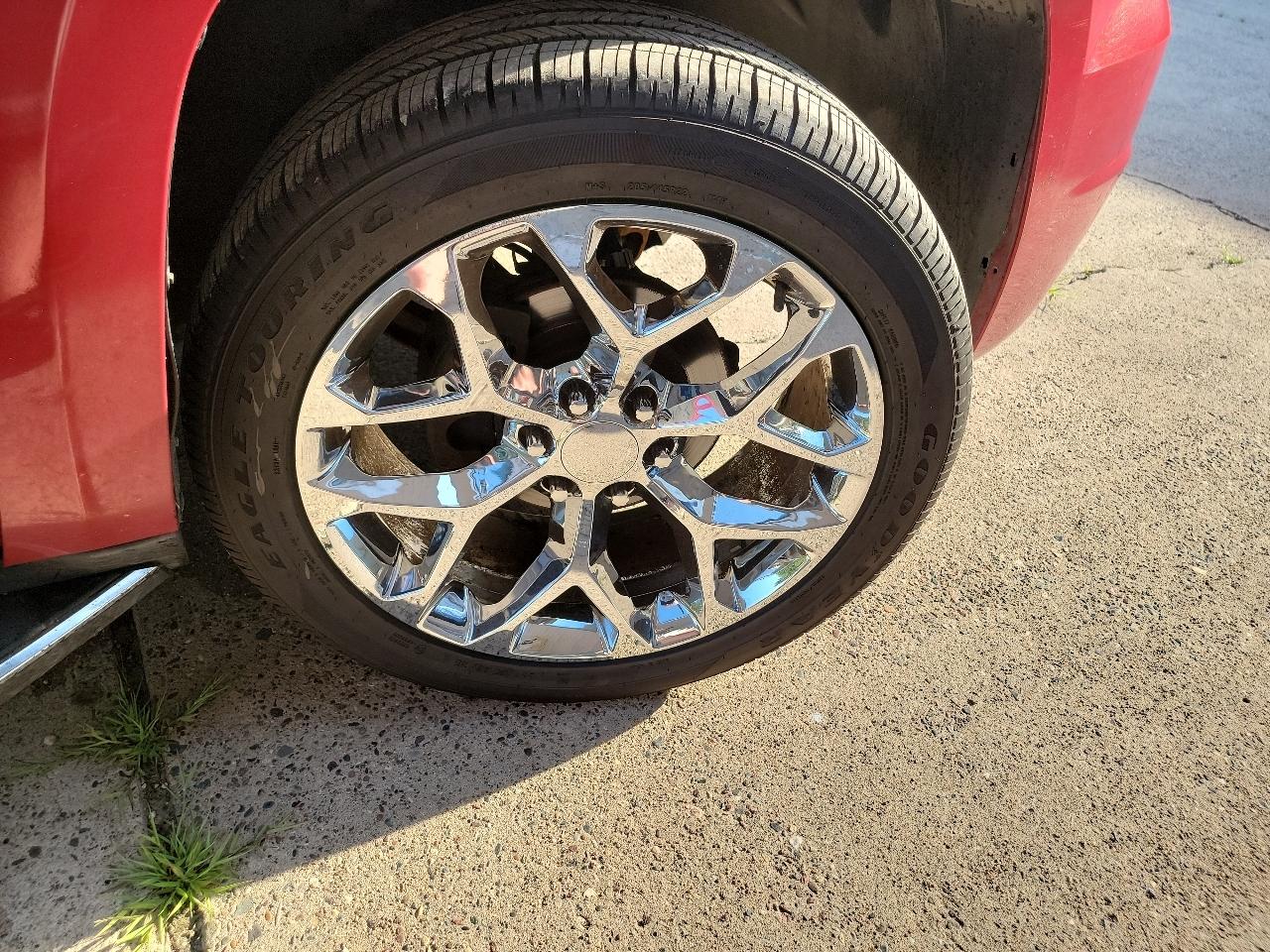 GMC Yukon Denali 4WD 2012