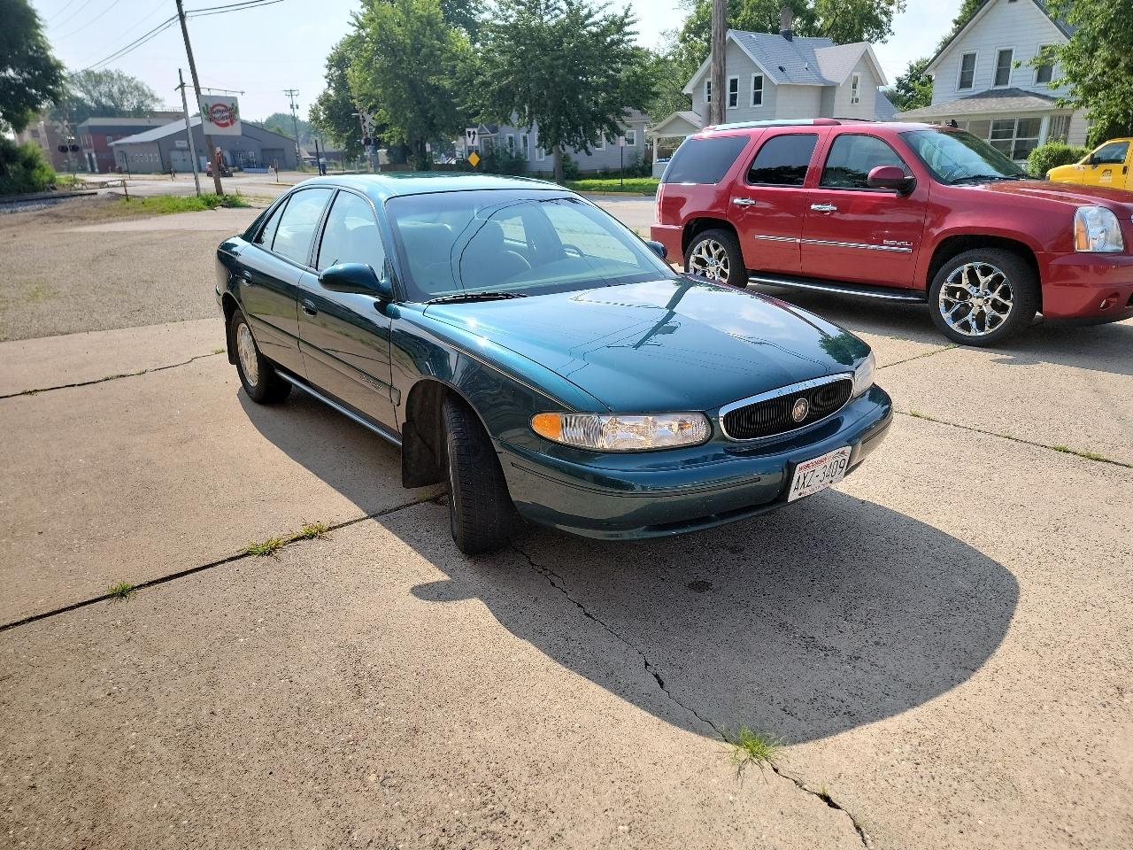 Buick Century 4dr Sedan Special 2000