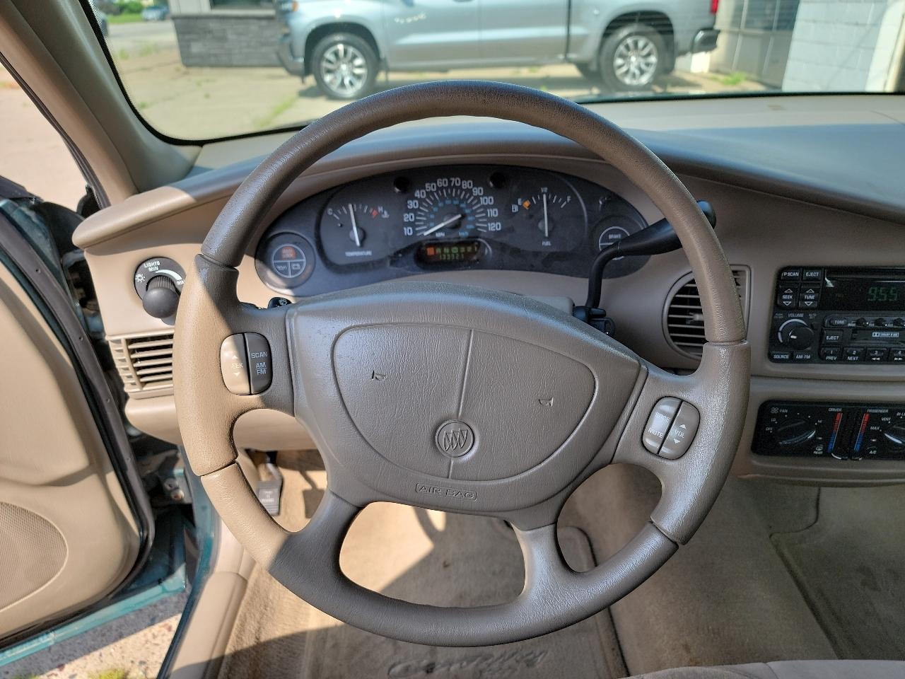 Buick Century 4dr Sedan Special 2000