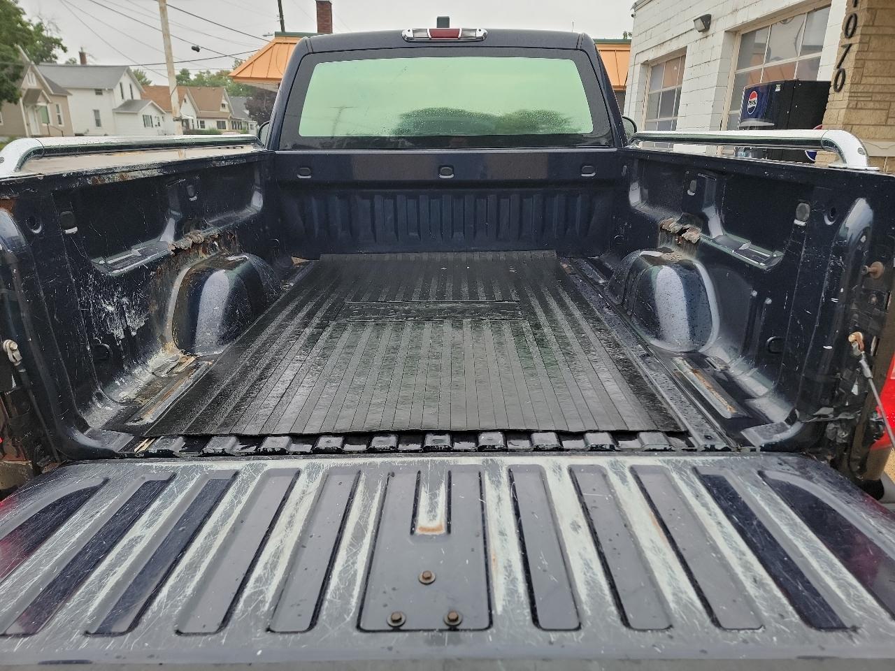 Chevrolet Silverado 1500 4WD Reg Cab 119.0" LS 2007
