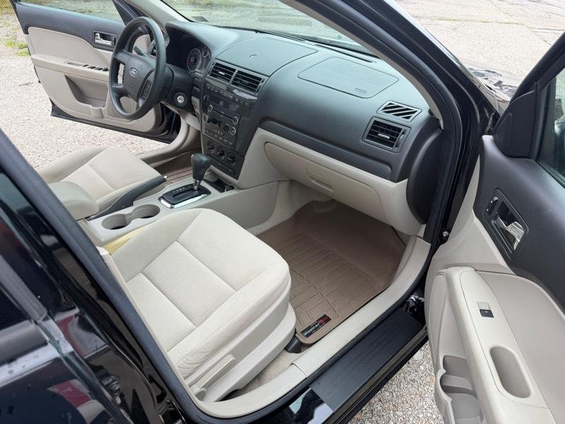 Ford Fusion V6 SE AWD 2008