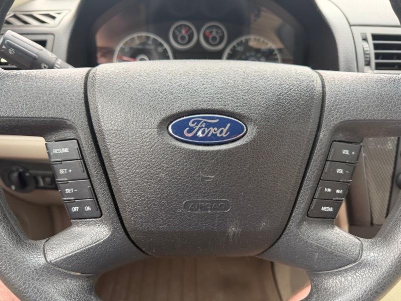 Ford Fusion V6 SE AWD 2008