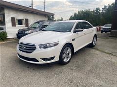 2015 Ford Taurus 