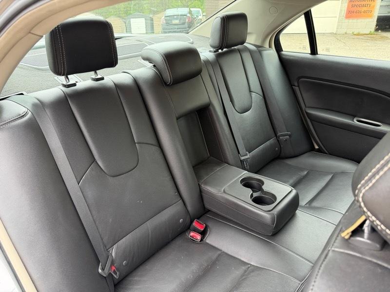 Ford Fusion SEL 2012