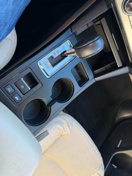 Subaru Outback 2.5i Limited 2016 Subaru Outback 2.5i Limited 2016