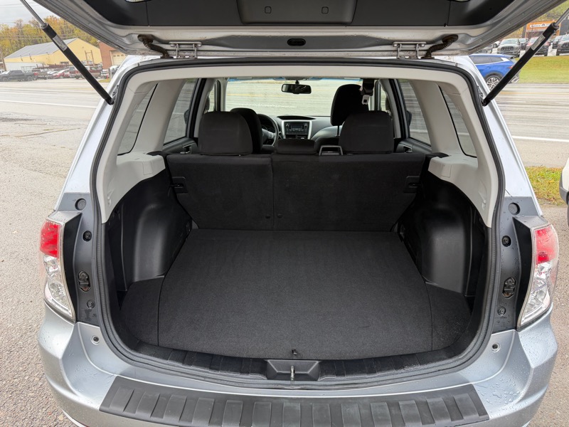 Subaru Forester 2.5X Premium 2012 Subaru Forester 2.5X Premium 2012