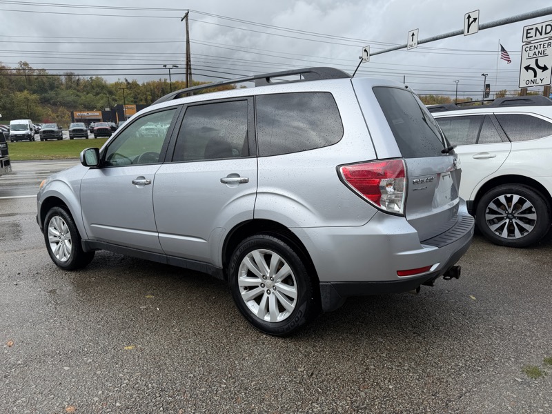Subaru Forester 2.5X Premium 2012 Subaru Forester 2.5X Premium 2012