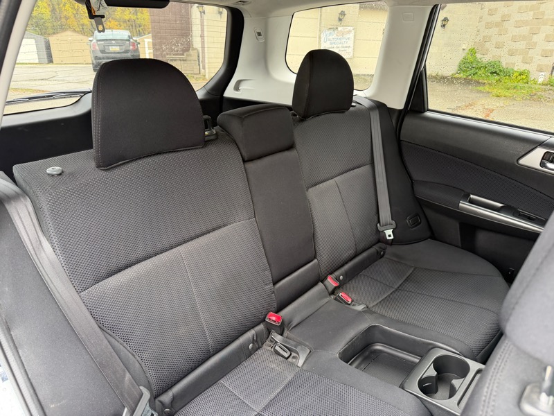 Subaru Forester 2.5X Premium 2012 Subaru Forester 2.5X Premium 2012