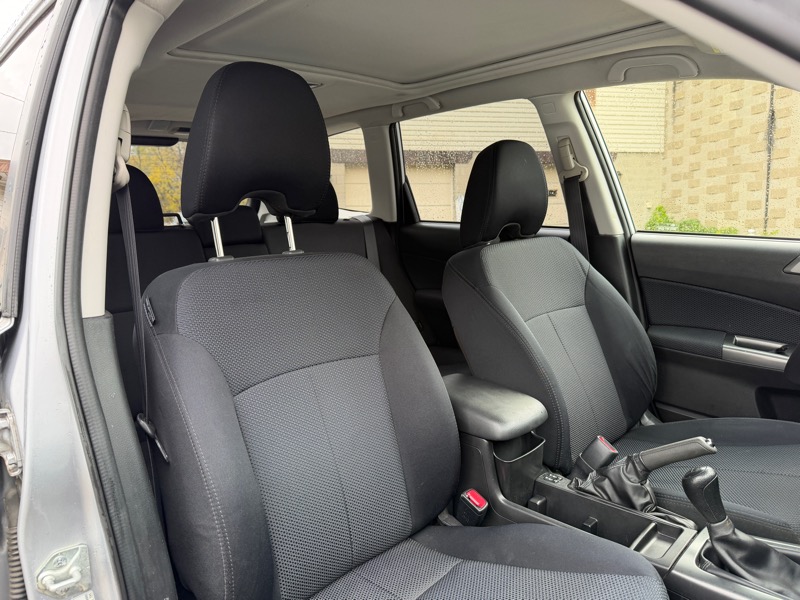 Subaru Forester 2.5X Premium 2012 Subaru Forester 2.5X Premium 2012