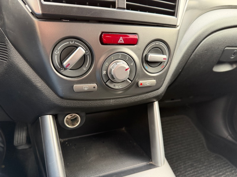 Subaru Forester 2.5X Premium 2012 Subaru Forester 2.5X Premium 2012