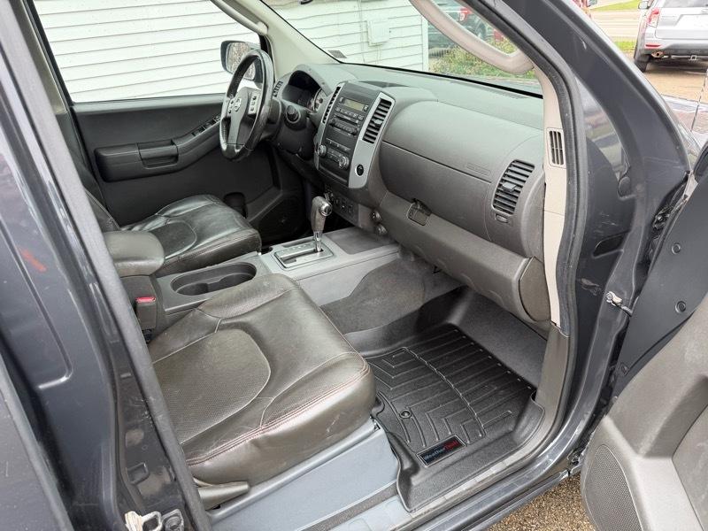 Nissan Xterra PRO-4X 4D SUV 4X4 2012
